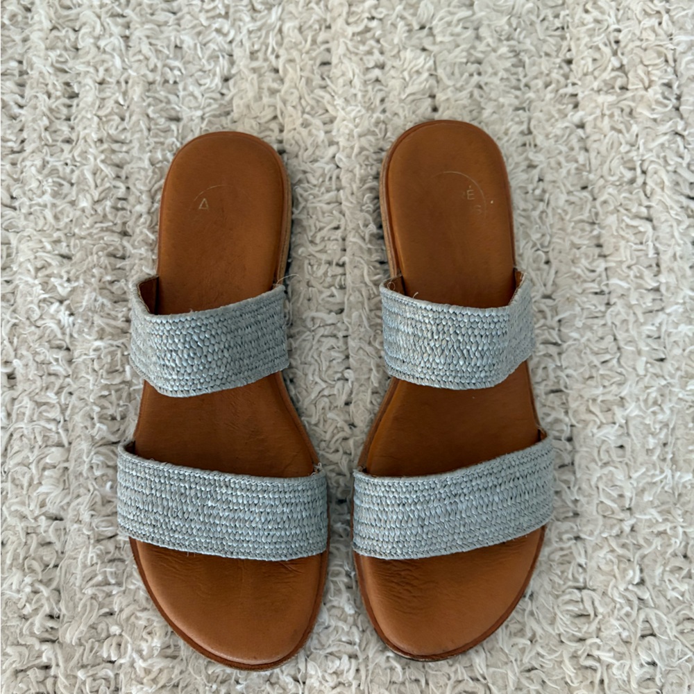 Andre Assous Stylish silver Sandals for Women